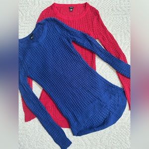 Rue 21  round neck sweaters Pink/Blue- Medium